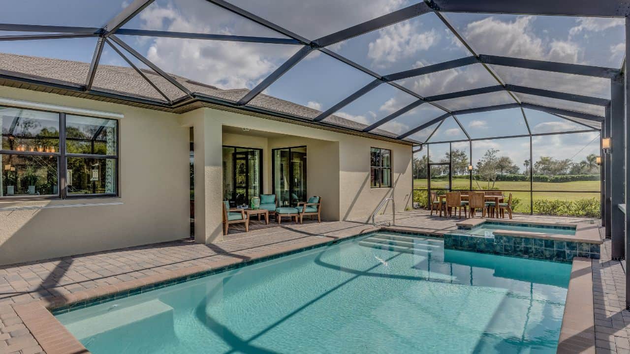 Pool Homes in The Villages Inside the Bubble